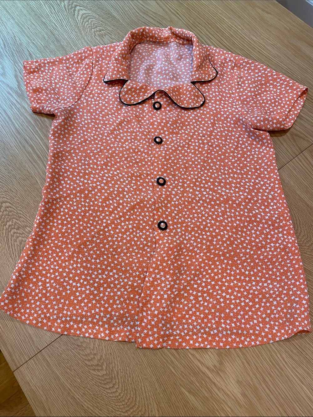 Retro Blouse size 8-10